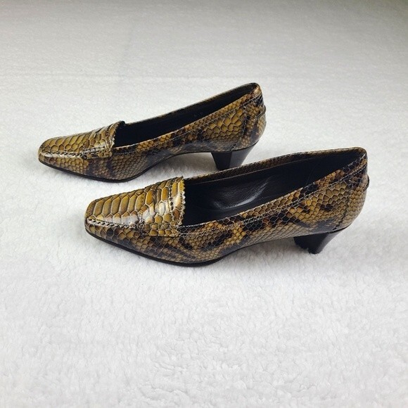 Donald J. Pliner Low Vero Cuoio Heel Python Sneakskin Print Shoes Size 6 M - Picture 5 of 11